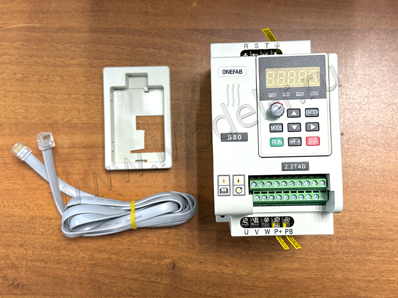 Частотный преобразователь 2,2кВт векторный